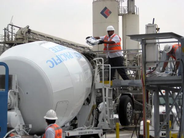 混凝土創(chuàng)新:深入探討水泥的長(zhǎng)期影響 4 混凝土防水