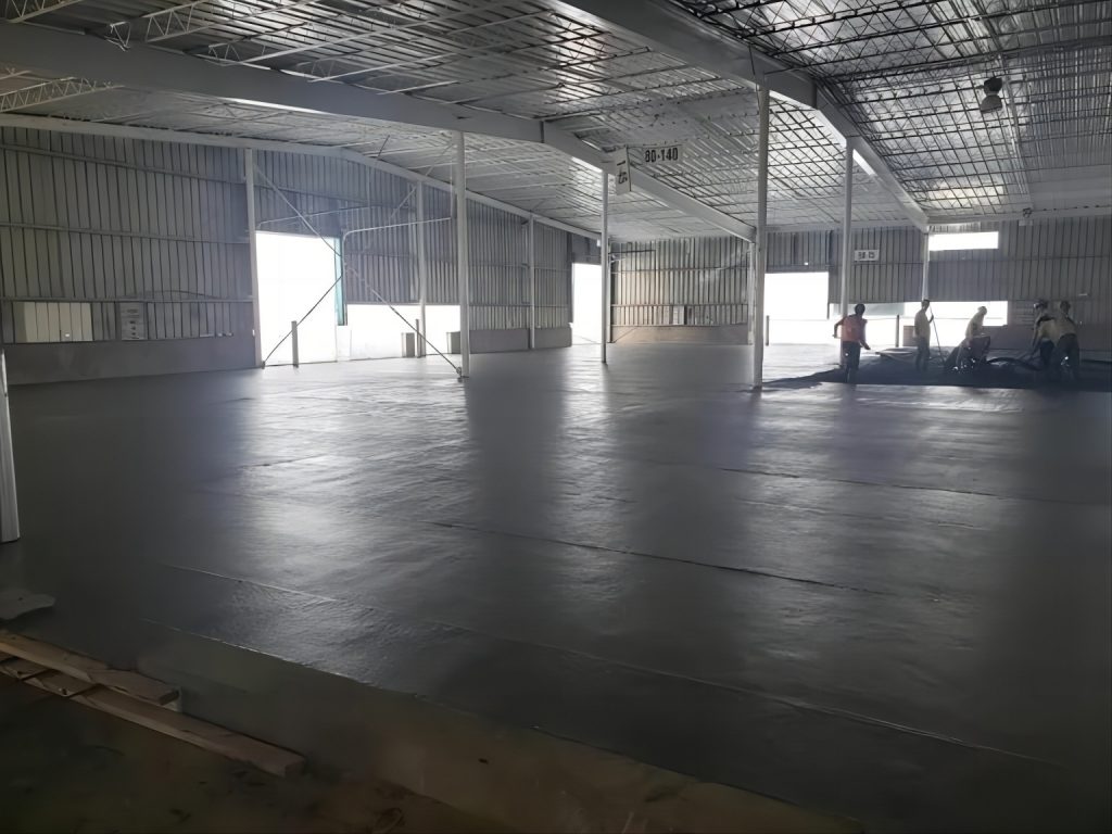 保護混凝土地面耐磨損,提高耐久性(二) 2 混凝土整體硬化外加劑